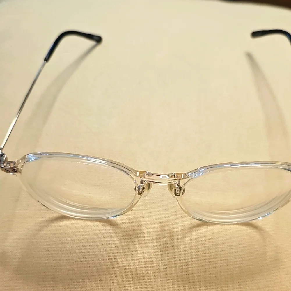 Clear Oval Glasses By Zenni. Very Good Used Condition.‎